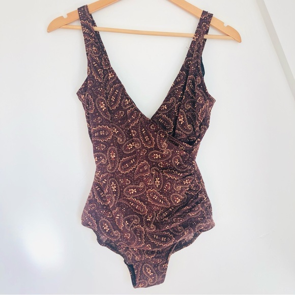 Miraclesuit Other - MIRACLESUIT Paisley brown Cocoa Triangle ruching Swimsuit Sz 14